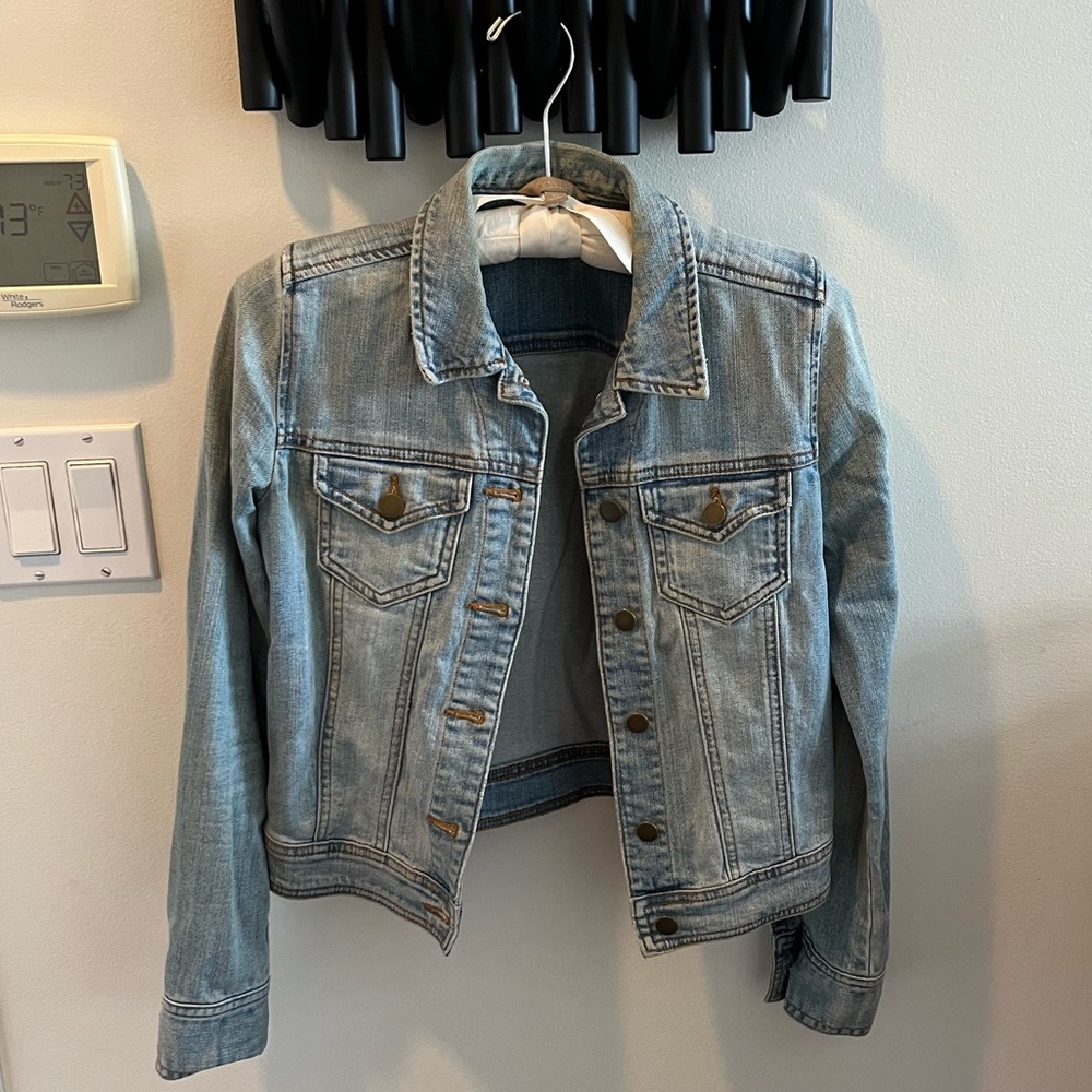 Nordstrom Rubbish Brand light wash jean jacket - XS